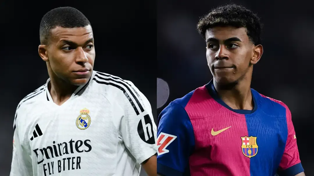 Spelare från Barcelona och Real Madrid i närkamp under El Clásico på Montjuïc